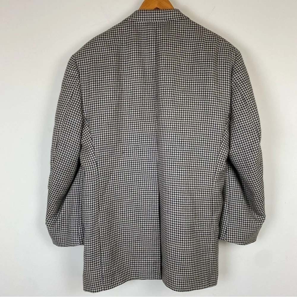 Vintage 90s Tommy Hilfiger Houndstooth Black Tan Two-Button Blazer, Size 44R‎